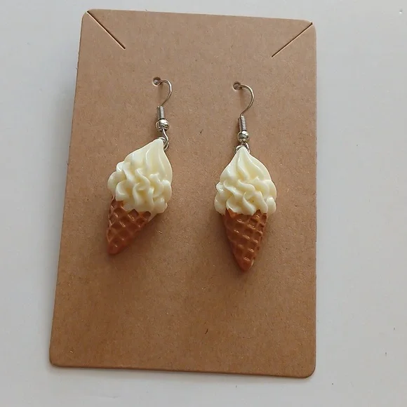 Fashion Jewelry Cream and Brown Cone Earrings - Picture 2 of 4